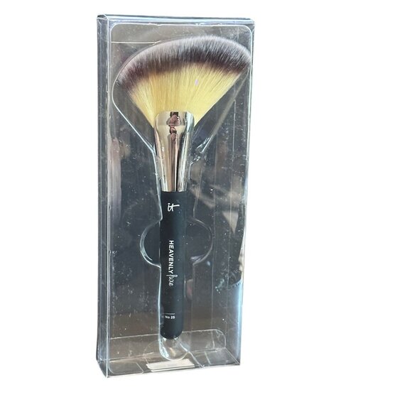 IT COSMETICS Heavenly Luxe Sculpt & Define Blush Brush #25. NEW‎ in Box. Sealed. - Picture 4 of 7